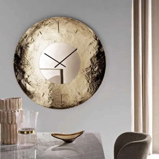 Orologio in vetro fuso martellato Space di Capodarte