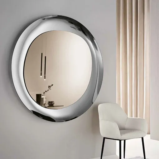 Specchio Luxor con cornice in vetro fuso di Capodarte