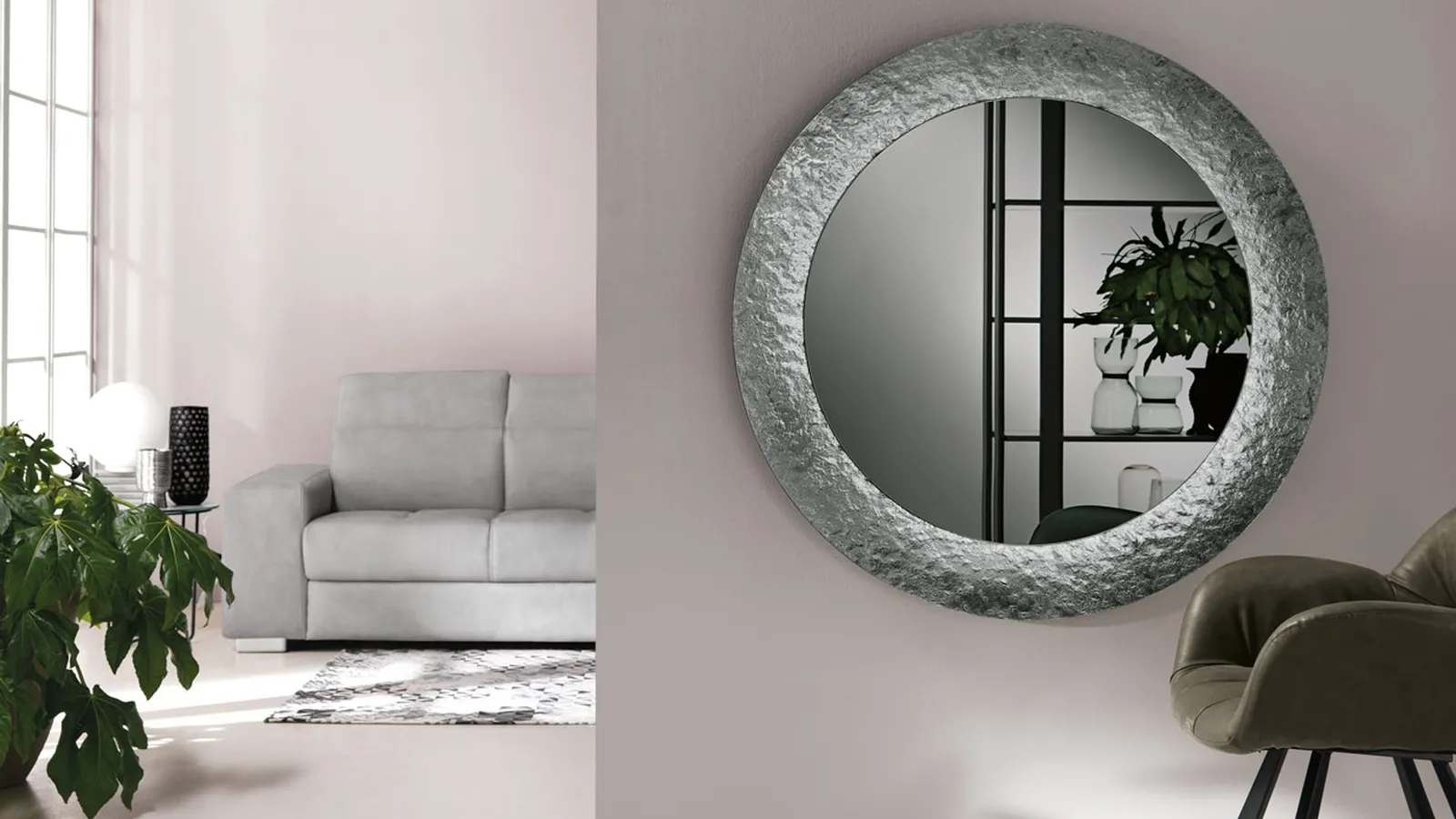 Specchio Nidra con cornice in vetro martellato di Capodarte