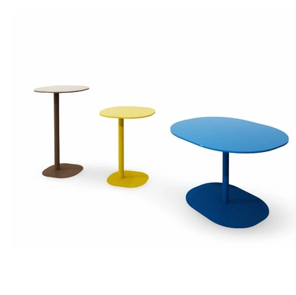 Tavolino Narciso con top in plexiglas e base in metallo di Egoitaliano