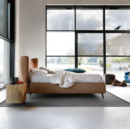 Letto in ecopelle con testiera curva Leonte di Noctis