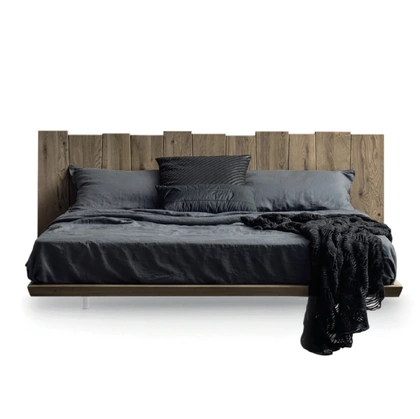 Letto Urban Ranch con testiera sospesa di Devina Nais