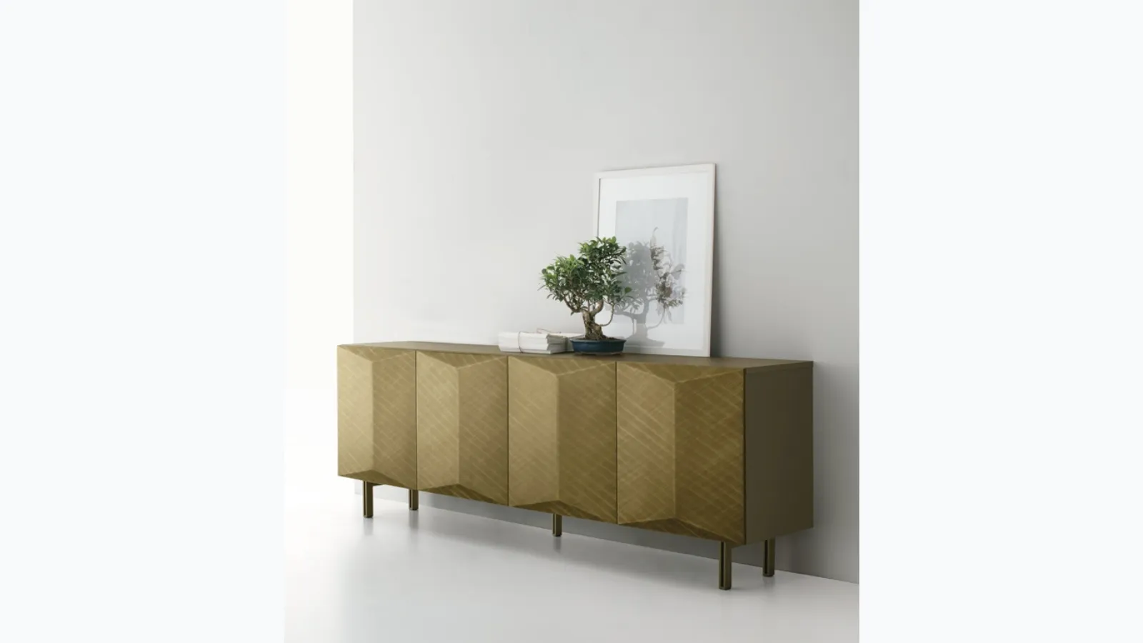 Madia Dalia 220 in laccato spazzolato di Target Point
