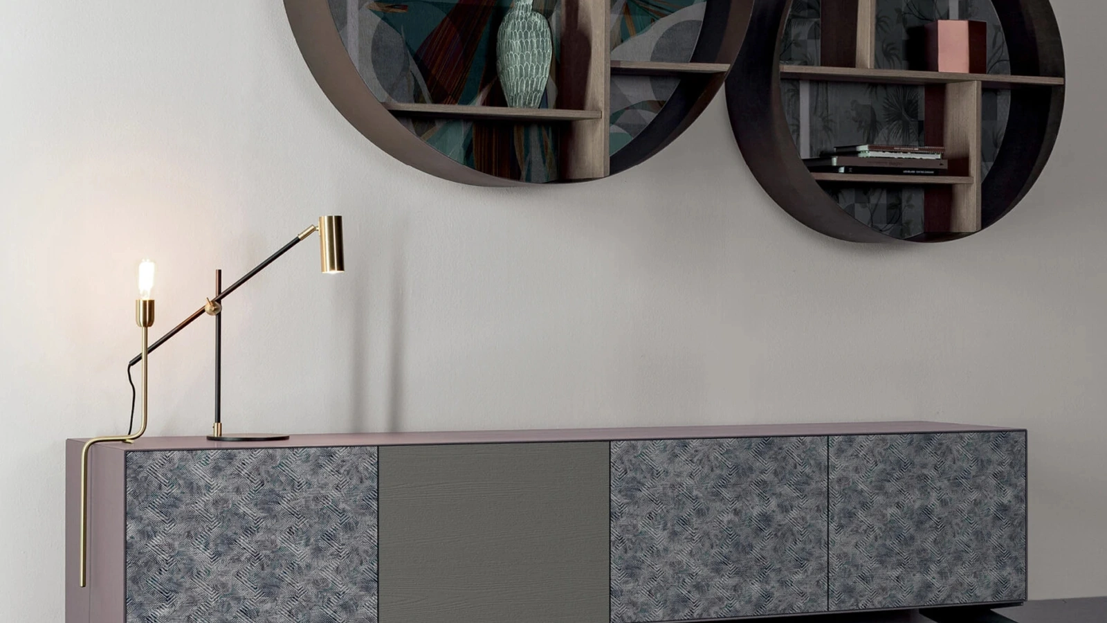 Madia Essential 100 di Devina Nais