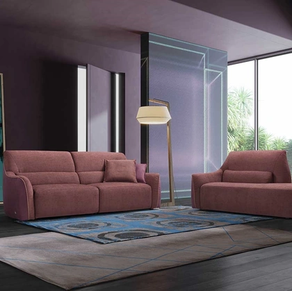 Divano lineare in tessuto Puffy di Egoitaliano