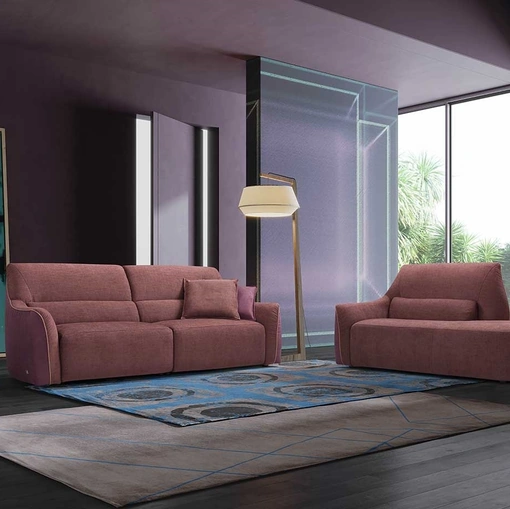 Divano lineare in tessuto Puffy di Egoitaliano