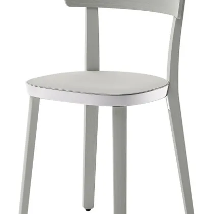 Sedia Folk in frassino di Veneta Cucine