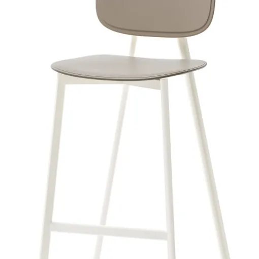 Sgabello Futura in polipropilene con struttura in metallo di Veneta Cucine