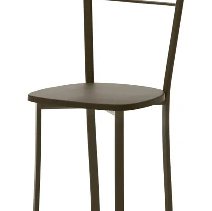 Sedia Olivia in metallo con seduta in legno di Veneta Cucine