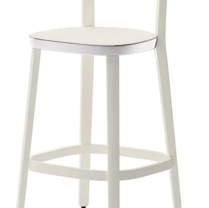 Sgabello Folk in frassino di Veneta Cucine