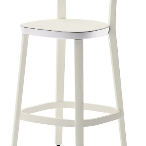 Sgabello Folk in frassino di Veneta Cucine