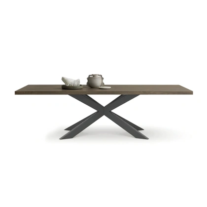 Tavolo Piano Dakota di Devina Nais