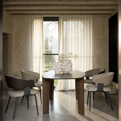 Tavolo Sterling in legno di Bizzotto