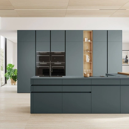 Cucina Moderna con isola Iconica 01 di Veneta Cucine