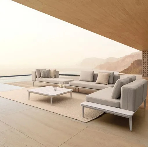 Divano angolare in tessuto con tavolino in alluminio Matrix di Bizzotto