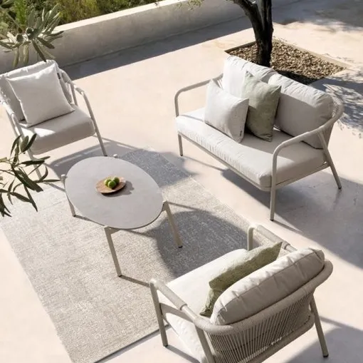 Arredo da esterno Miravet in tessuto e alluminio di Bizzotto