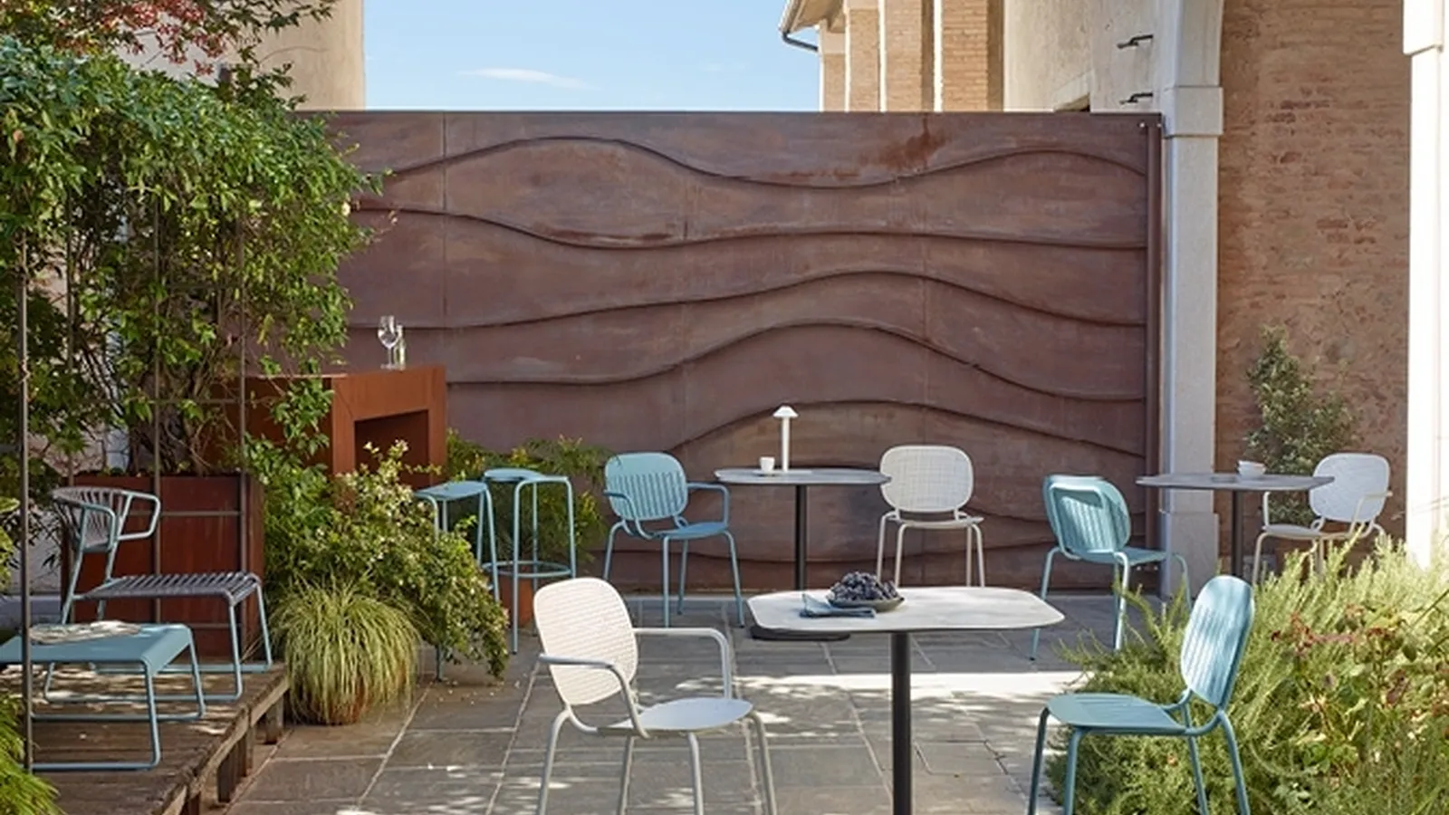 Tavolino Rhino di Scab Design