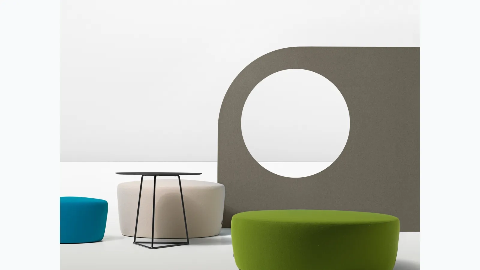 Seduta ospiti e attesa Circuit Pouf di Diemmeoffice